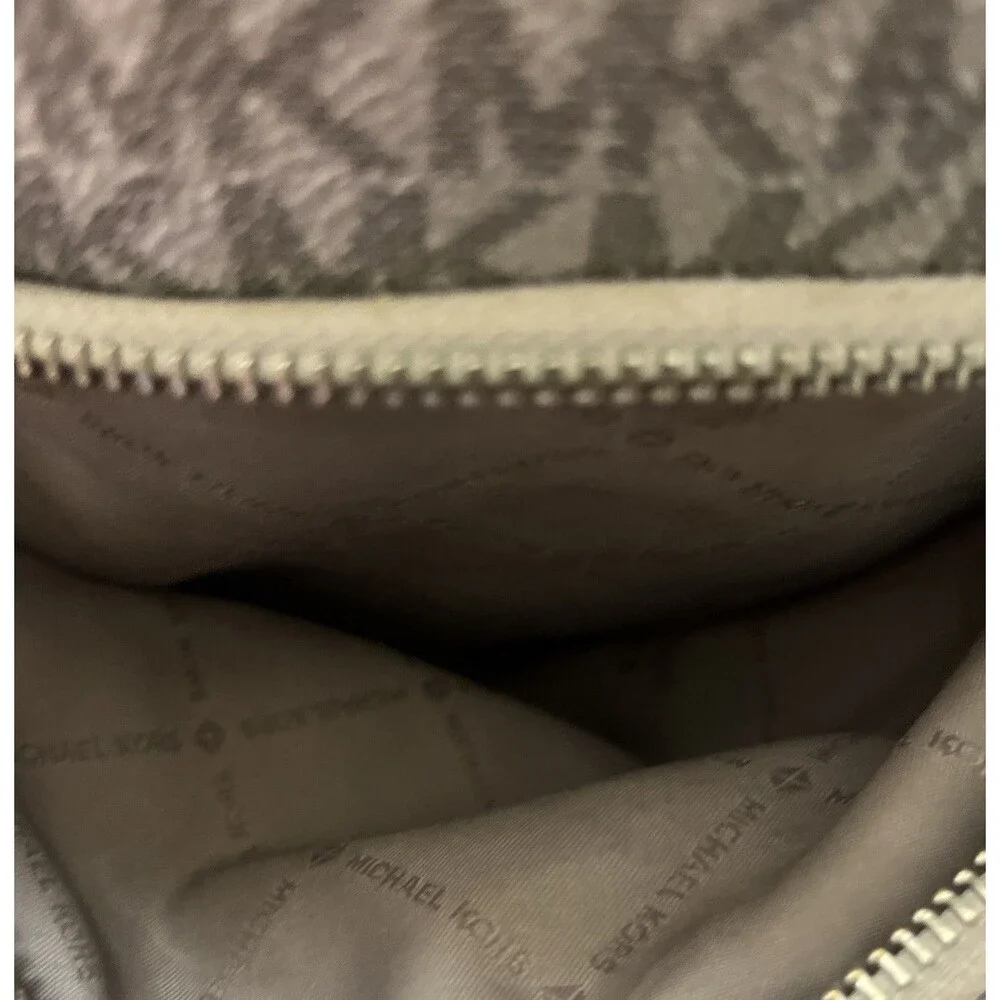 Signature Michael Kors Logo Backpack - Abbey - Medium - Gray/Silver - Picture 6 of 10